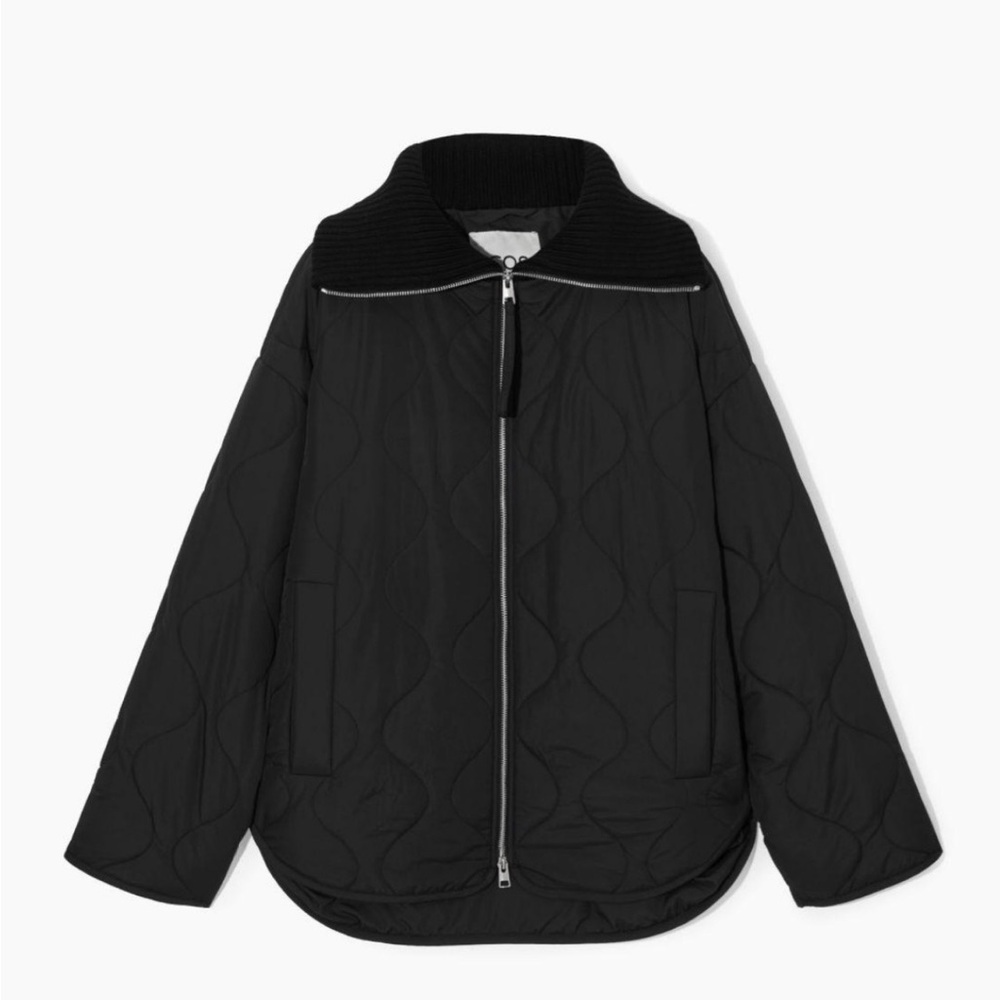 COS OVERSIZED KNITTED-COLLAR QUILTED JACKET